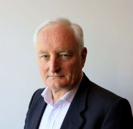 Clive Bairso 600 x 1