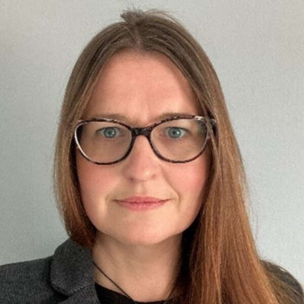 Dr Emma Ferranti Photo 600x600