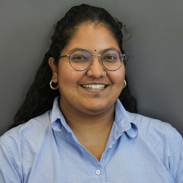 Yaashiene Pukazhendi 600x600